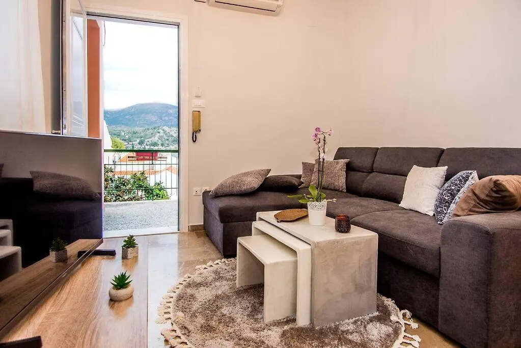 Kurti Apartments Argostoli
